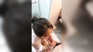 CON BẠN THÂN , NY NÓ KHÔNG ĐỦ NHU CẦU