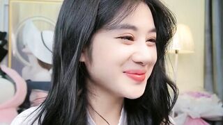Em Anna Gấu xinh như thiên thần, live stripchat show bím múp p2
