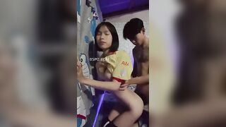 HỌC SIH TRỐN HỌC , VỀ NHÀ ĐỊT NHAU