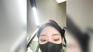 Stripchat live dâm nữ xinh cực bạo vào phòng gym vừa tập vừa show hàng ngon p2