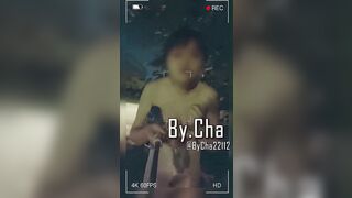 Dâm nữ vú bự nữa đêm ra khỏa thân livetream đi dạo trêu chọc mấy chú trung niên