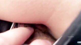 Lén vạch quần bé em họ ngủ trưa say như chết ra quay lén móc lồn rỉ nước