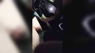gạ đứa bạn bú cu cho trên xe sau bao ngày không được địt