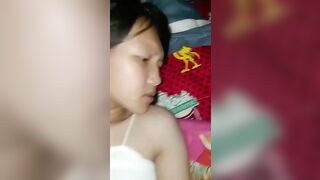 Dụ dỗ được em Loli ngây thơ mới lớn gạ em nó quan hệ tình dục
