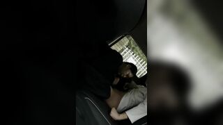 được đứa bạn thân giúp bú cu cho ở trên xe - phần 3