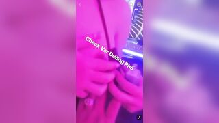 Quán ktv có quả nhân viên bốc quá