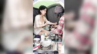Em Hàn Quốc trả kèo gạ chịch người lạ vô gia cư