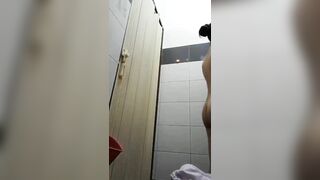 Teen 2k10 tắm nhìn cặp vú non tơ thấy cưng gì đâu