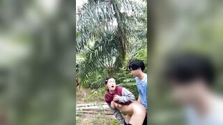 Ra rãy vụng trộm với chị dâu