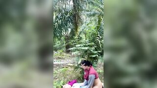 Ra rãy vụng trộm với chị dâu