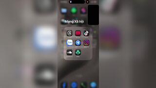 Buồn ngủ nhưng anh yêu bắt call tới khi ra mới được ngủ