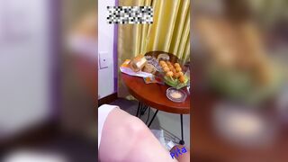 Clip Sex Buổi chiều cùng em đi ăn xiên bẩn , mà em tặng quà thế này cơ