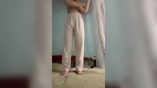 Gạ được em học sinh lốp 10 show vú lồn