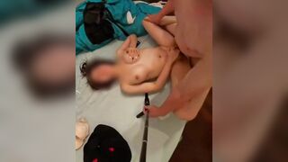 Ck em đi tăng ca nên e rủ mình sang Đụ tơi bời