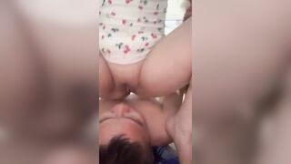 Uống nước Đái cháu gái Chuppy không lông