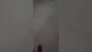Vô phòng lúc bạn thân 2k4 đang thay đồ