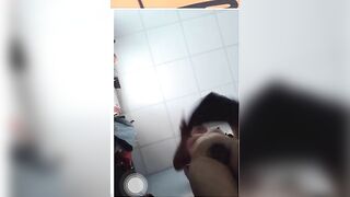 Quay lén bà chị hàng xóm thay đồ