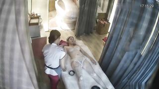 gái xinh đi tắm trắng ở tiệm spa nhìn thôi đã  nứng rồi