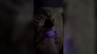 Tranh thủ tắt điện vô đụ vợ bạn