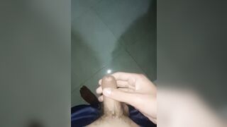 Khi nứng