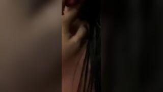 Tưởng e là thóc hóa ra mà gà nhún quá ác