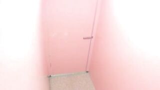 Quay lén, 2 con bạn thân Đi đái ở WC Cùng nhau lồn rậm lông loli mình dây