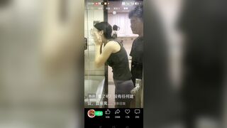 Clip đang hot bên trung em chồng ôm ấp muốn đụ chị dâu nhưng bị từ chối.