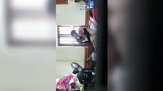 2 em học sinh mới lớn tranh thủ trưa tan học liền về nhà đè ra đụ k kịp cởi áo