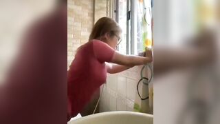 Sáng sớm nứng cặc, Djt luôn Cô Giúp Việc Kính Cận Loli lút cán rên rỉ