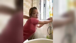Sáng sớm nứng cặc, Djt luôn Cô Giúp Việc Kính Cận Loli lút cán rên rỉ