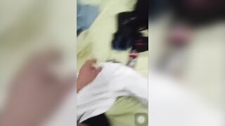 Chồng bắt ghen vợ thường đụ với bồ, rất xinh gái có thể khiến cho anh em tiếc nối.