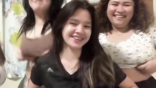 Hội 4 chị em Khoe Vú Lồn Loli mình dây Live sex Vú To Dâm nứng vcl