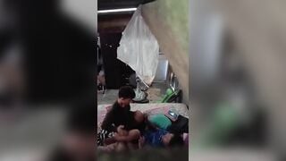 Cháu trai 17 tuổi bị dì họ bắt vừa đụ, vừa xem phim sex vừa đụ.