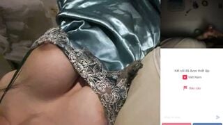 Ometv gai xinh vu bu 👇link