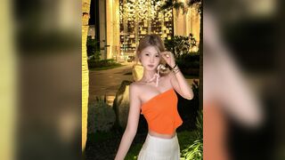 địt em gái trẻ trung, xinh đẹp với mái tóc vàng