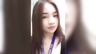 Giúp Việc nhà giàu, Mặc Đồ Bó sát đi lm khoe Vú Lồn, Đi tắm thủ dâm nứng vcl