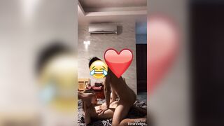 Clip Sex Anh chỉ chà chà phía ngoài , không có đút vào đâu em đừng sợ