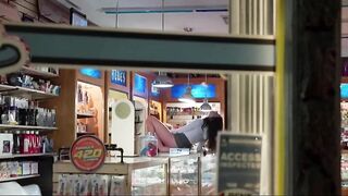 2 e Gái Xinh Vú To LỒN ko lông, Nhờ chủ shop quay video Bú Lồn nhau, Thủ dâm Nứng vcl
