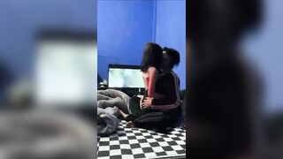 Dẫn e ghệ dâm về phòng cosplay hầu gái dâm cưỡi nhau là chính còn xem phim là phụ