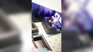 Chịch nhau ở nhà chán rồi em thích ra net chơi nhau mới sướng