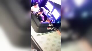 Chịch nhau ở nhà chán rồi em thích ra net chơi nhau mới sướng