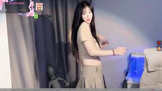 E Sinh viên Trung Quốc, Loli mình dây Khoe Vú, Thủ Khiêu Dâm Nứng vcl ra