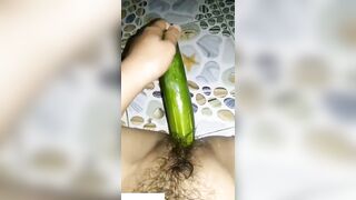 Máy bay trốn vào nhà tắm call sex với trai