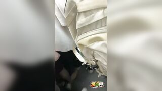 Quay lén gái dâm lén sục cu trai lạ trên tàu điện ngầm