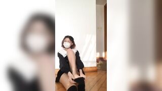 Em hầu gái mình dây khoe lồn múp dâm đãng