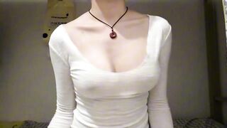 sinh viên đh da trắng dáng nuột thủ dâm sextoy