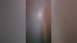 Em gái dễ thương năm 2005 lớp 12 mua ít hộp mù mịt búp bê mang đi KTV chơi điên cuồn