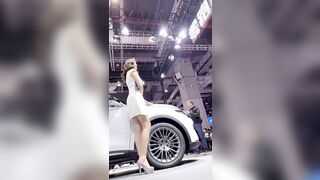 102 quay lén quần lót mấy bé người mẫu chân dài trong sự kiện - phần 13