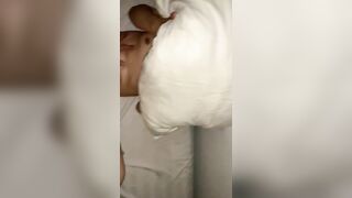 bé mới lớn điện biên mới xuống hà nội em ngại ngùng che mặt