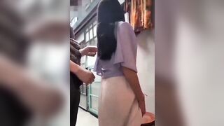 Vụng trộm với cháu gái trong góc nhà đút cu vào từ đằng sau với gặp vú to tròn siêu đ